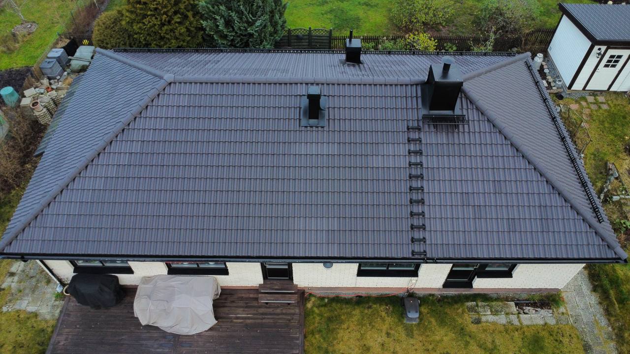 Takläggning av Danderyds Tak